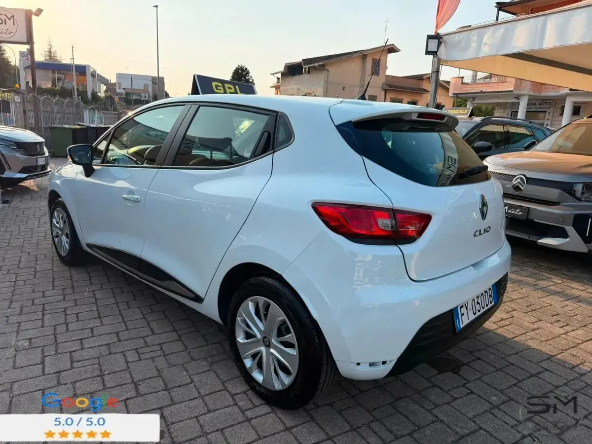 Usata Renault Clio V Life 89 CV (65 kW) 2019 Bianco Berlina