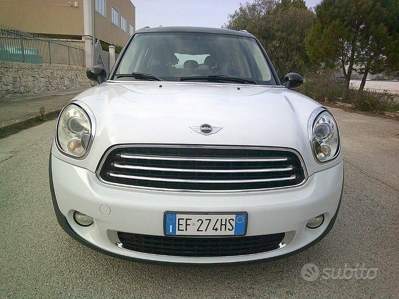 Usata Mini Cooper D Countryman 111 CV (81 kW) 2010 Bianco SUV