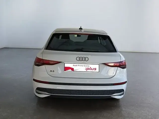 Nuova Audi A3 Business 204 CV (150 kW) 2025 Bianco arkona Berlina