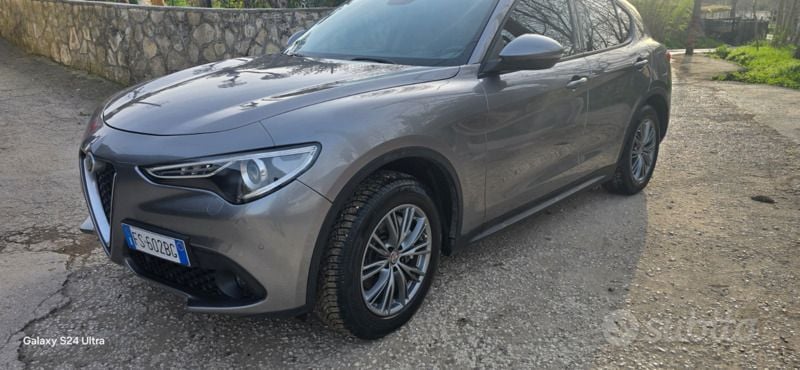 Usata Alfa Romeo Stelvio 180 CV (132 kW) 2018 Grigio SUV