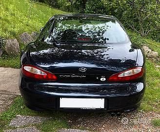 Usata Hyundai Coupé 114 CV (83 kW) 1997 Nero Coupé