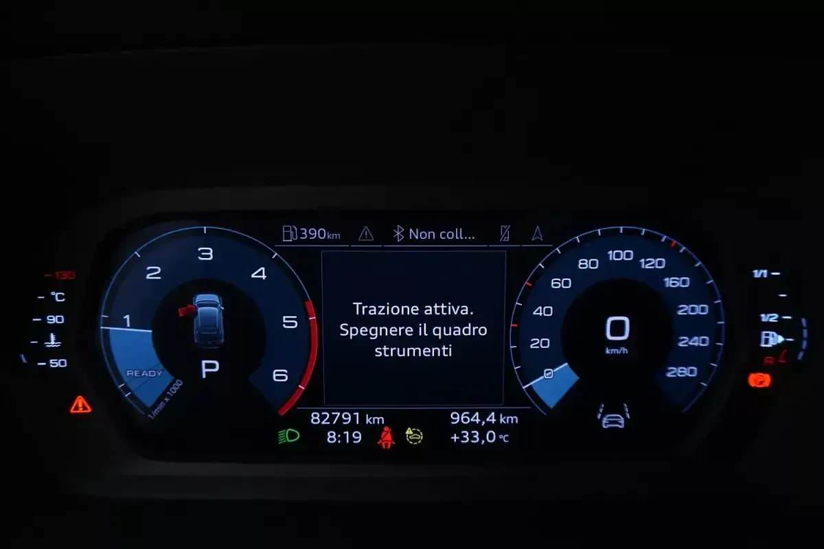 Usata Audi A3 Business 116 CV (85 kW) 2023 Argentoargento Berlina