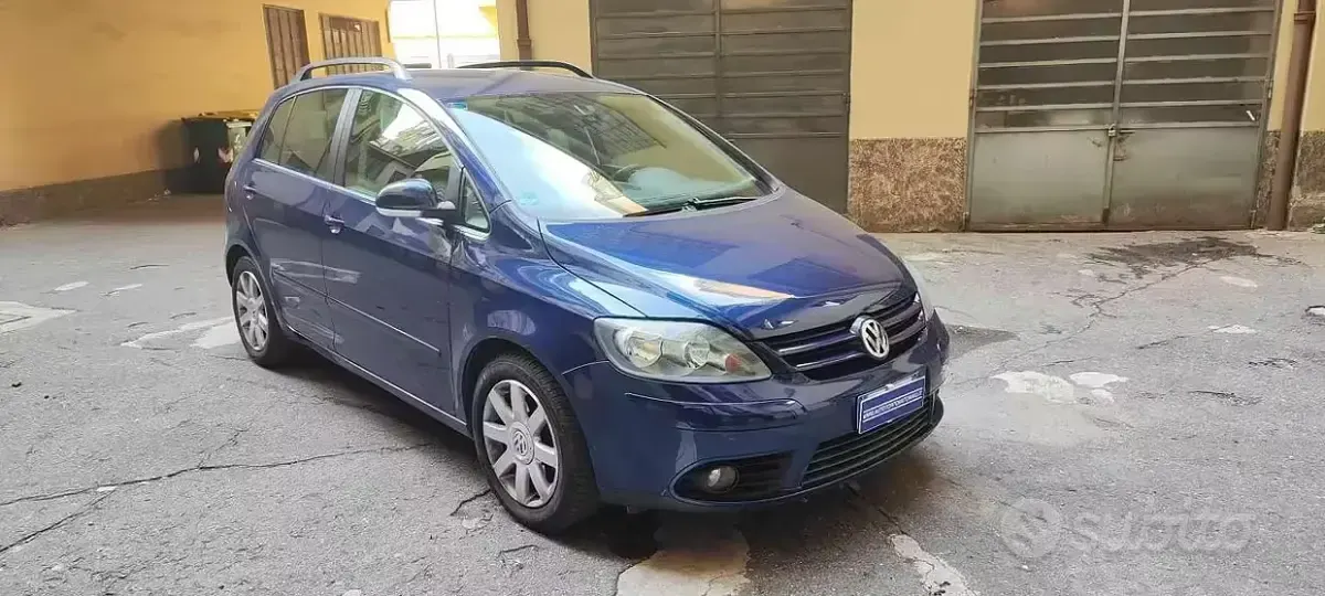 Usata VW Golf Plus Cross Highline 160 CV (117 kW) 2009 Blu metallizzato Monovolume