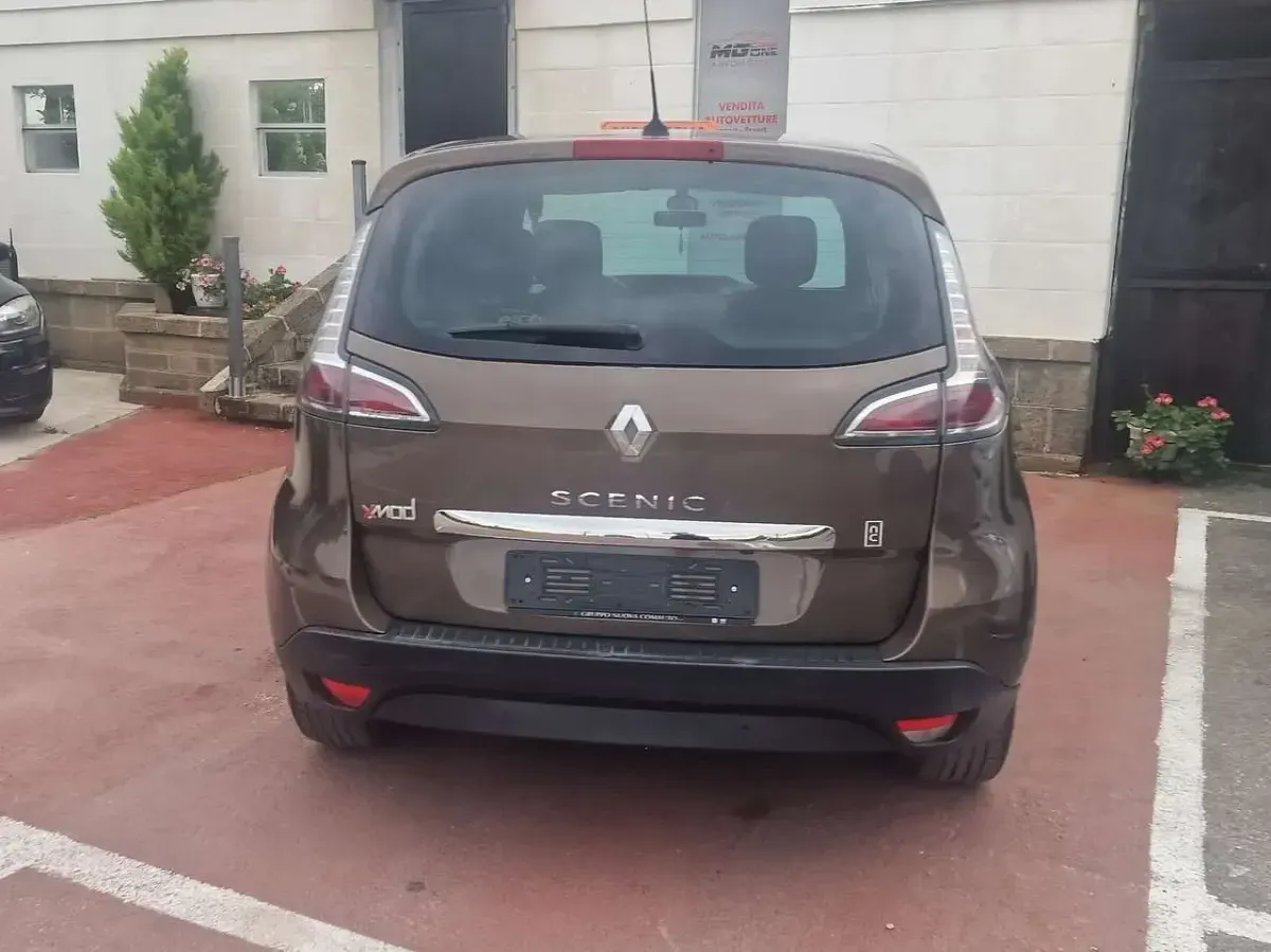 Usata Renault Scénic III Bose Edition 110 CV (80 kW) 2016 Beige Monovolume