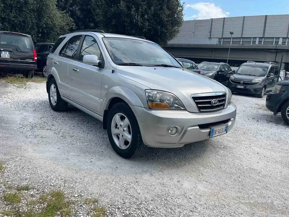 Usata Kia Sorento 170 CV (125 kW) 2008 Grigio SUV