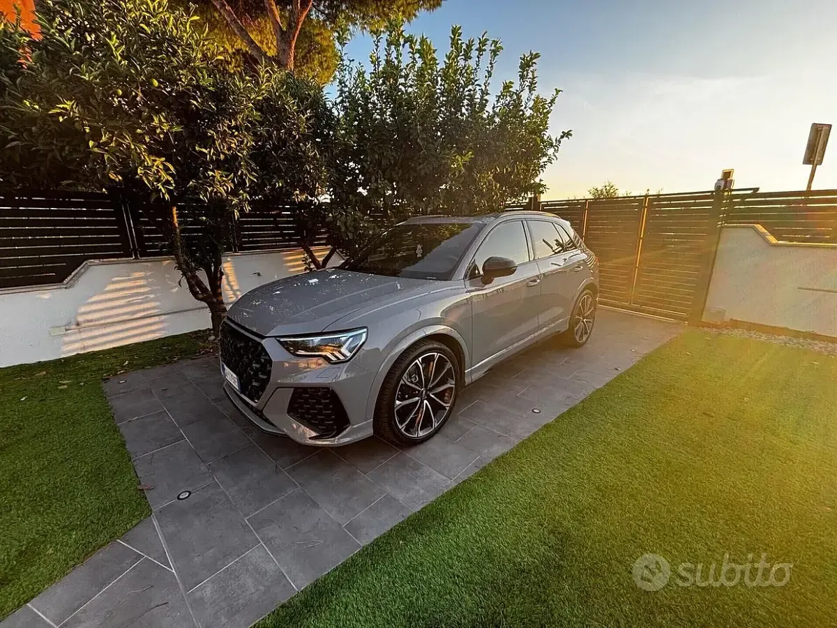 Usata Audi RS Q3 400 CV (294 kW) 2020 Grigio SUV