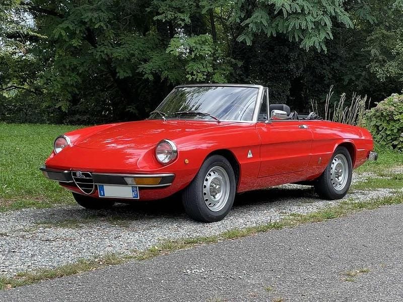 Usata Alfa Romeo Spider Veloce 128 CV (94 kW) 1979 Rosso Cabrio