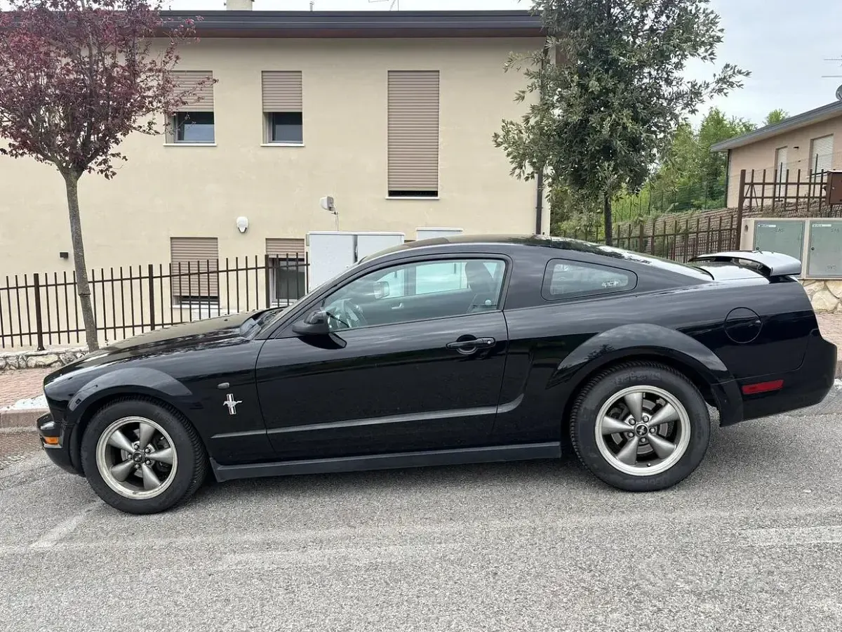 Occasion Ford Mustang 212 PK (155 kW) 2006 Zwart Sedan