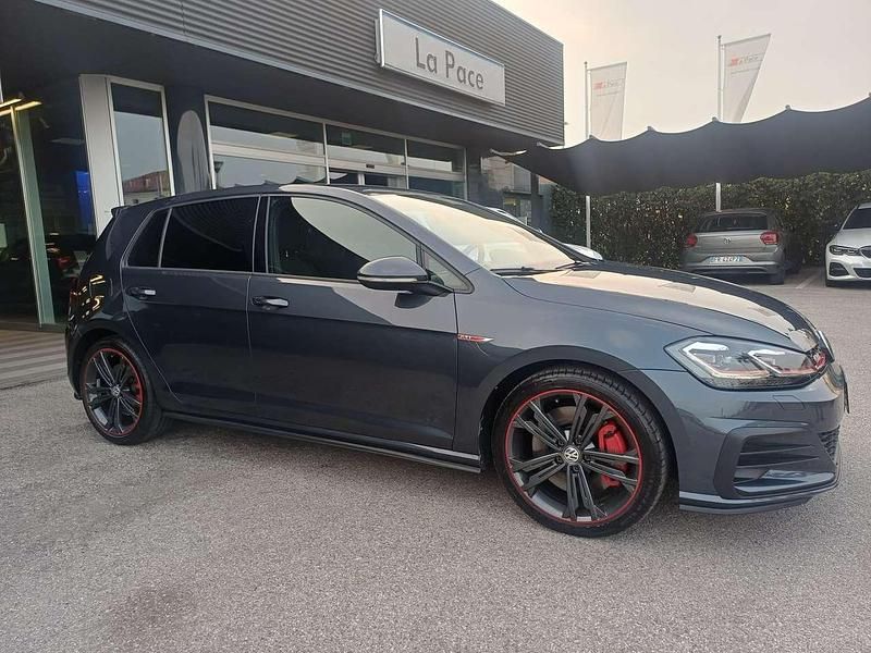 Usata VW Golf VIII GTI 245 CV (180 kW) 2020 Grigio Berlina