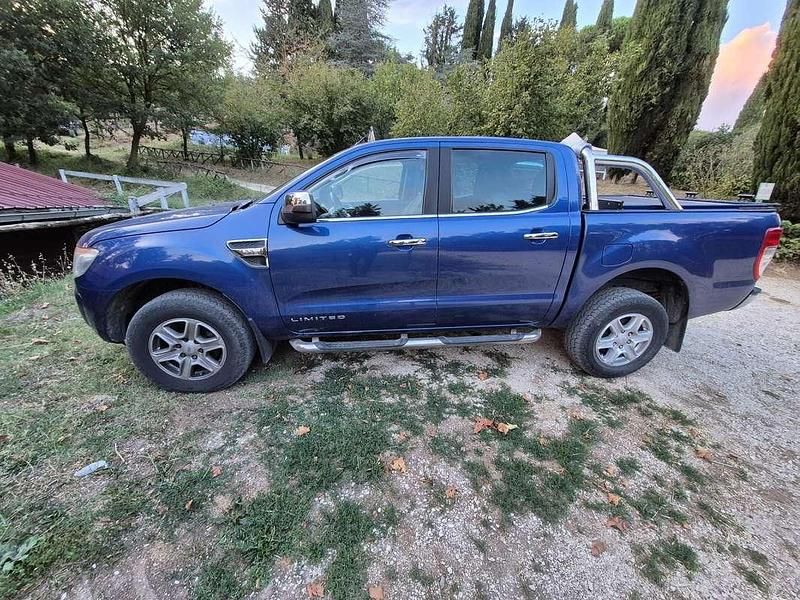 Usata 2015 Ford Ranger Limited Pick-up | 19.500 € (Molto cara) - Immagine 1/4
