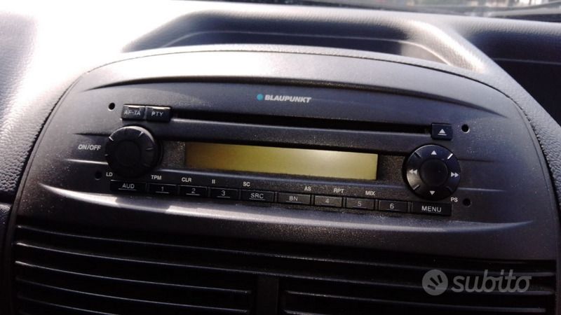 Usata Fiat Punto Classica 60 CV (44 kW) 2005 Grigio Utilitaria