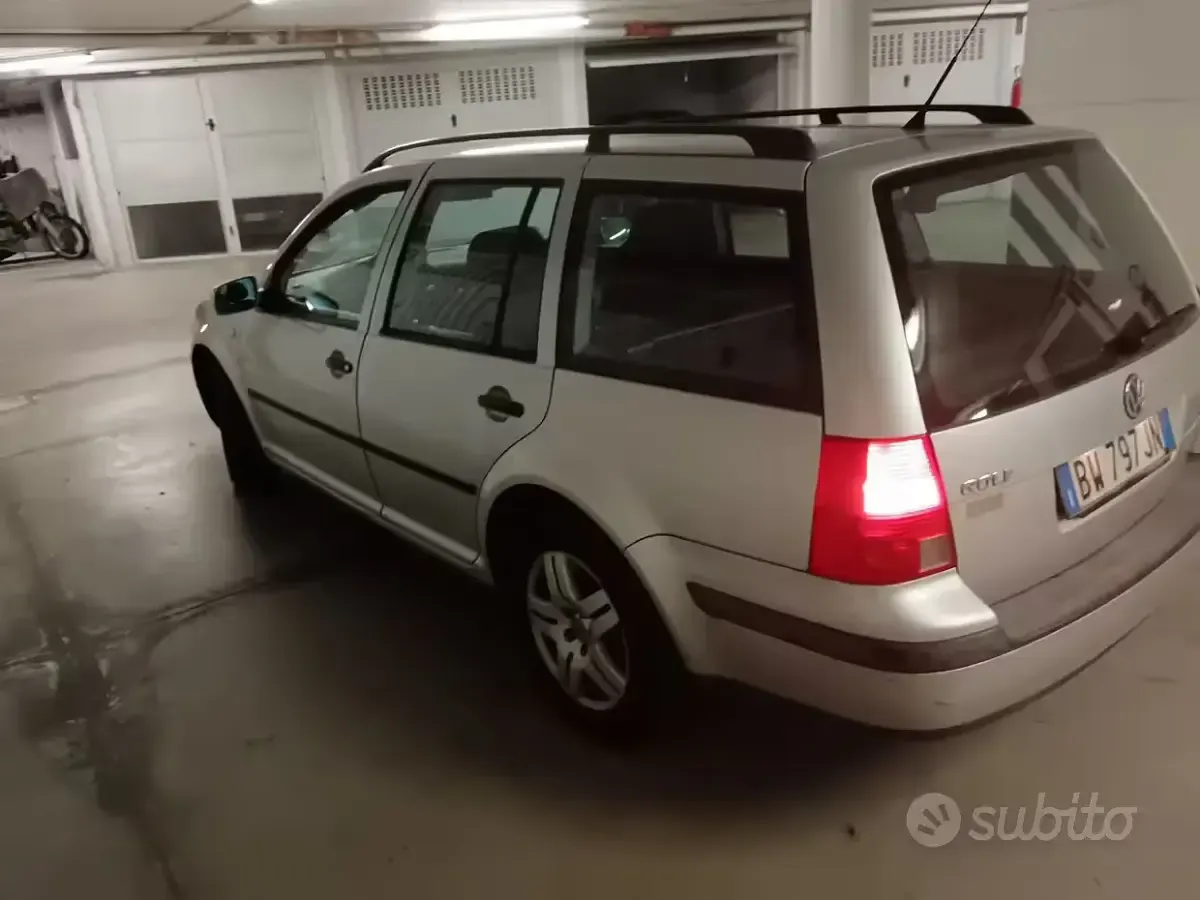 Usata VW Golf IV 105 CV (77 kW) 2001 Grigio Station wagon