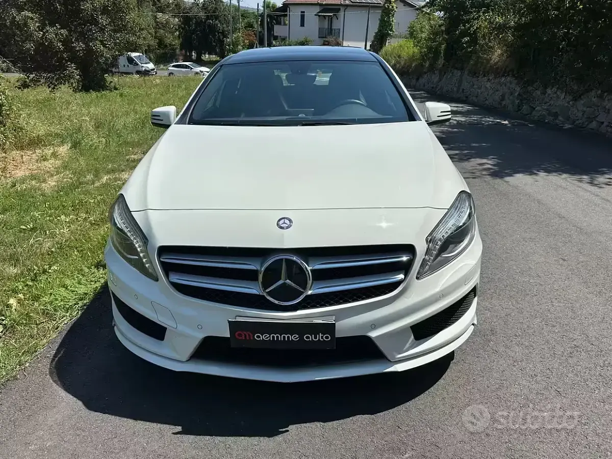 Usata Mercedes A180 Premium 109 CV (80 kW) 2013 Bianco Utilitaria