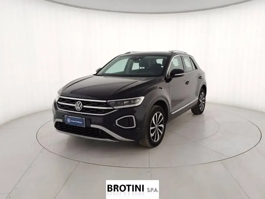 Usata VW T-Roc Style 150 CV (110 kW) 2023 SUV