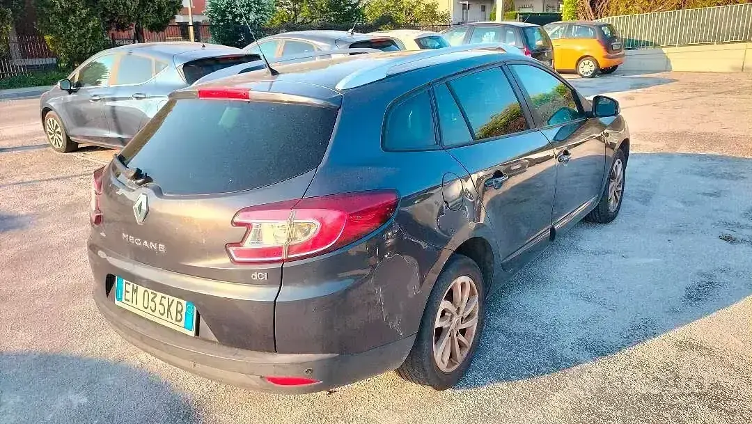 Usata Renault Mégane GT Line GT-Line 110 CV (80 kW) 2012 Grigio Station wagon