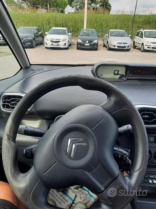 Usata Citroën C3 Picasso Seduction 92 CV (67 kW) 2012 Grigio Monovolume