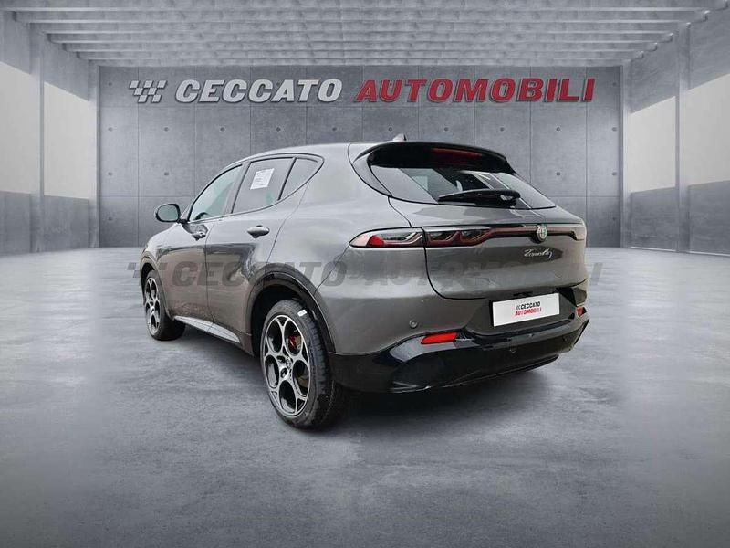 Nuova Alfa Romeo Tonale Veloce 160 CV (117 kW) 2026 Grigio SUV