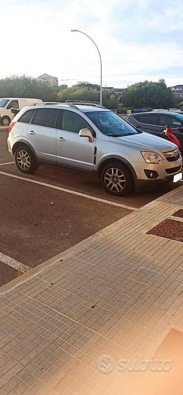 Usata Opel Antara 163 CV (119 kW) 2013 Grigio SUV