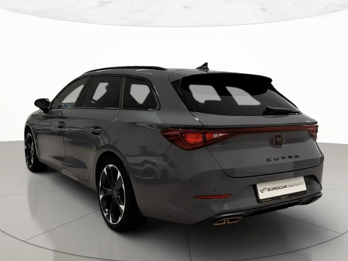 Usata Cupra Leon 204 CV (150 kW) 2023 Grigio graphene Station wagon
