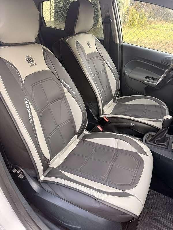 Usata Ford Fiesta Titanium 71 CV (52 kW) 2012 Utilitaria