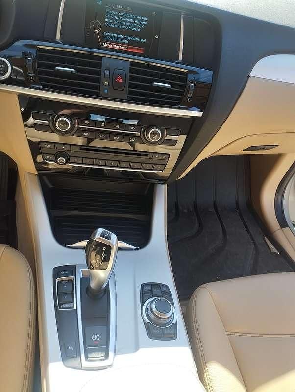 Begagnad BMW X3 M Sport 150 HK (110 kW) 2017 Grå SUV