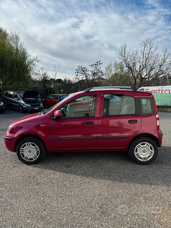 Usata Fiat Panda 69 CV (50 kW) 2010 Rosso Utilitaria
