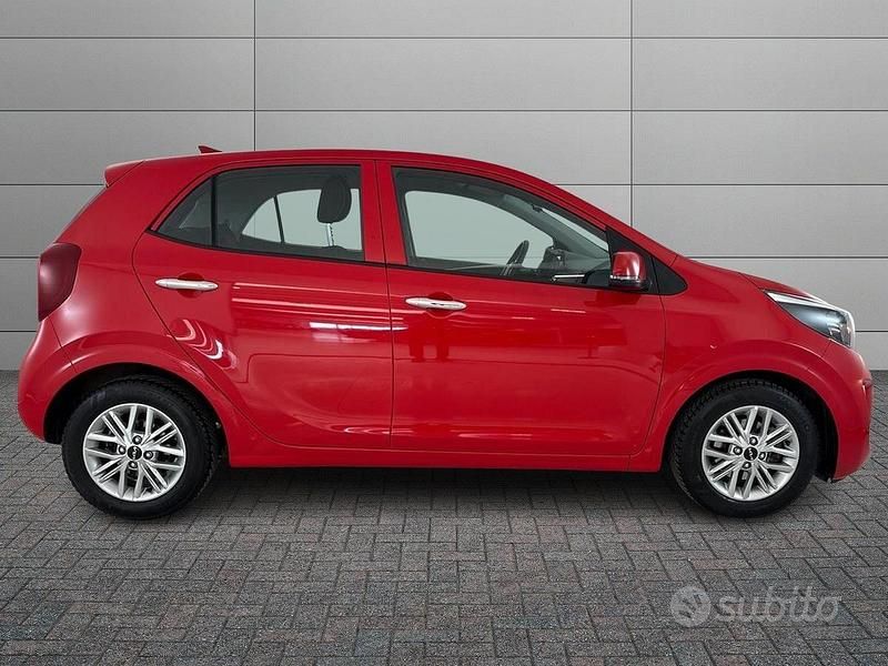 Usata Kia Picanto Style 65 CV (47 kW) 2022 Rosso Utilitaria