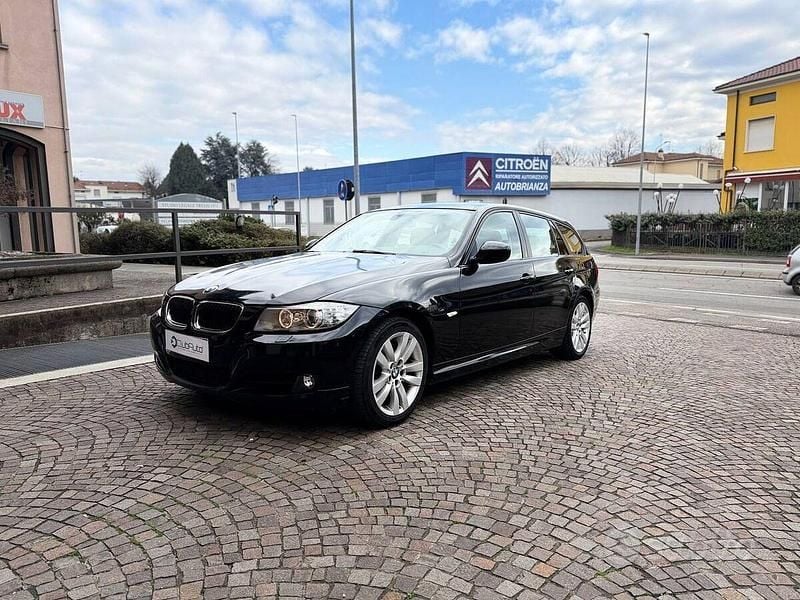 Usata BMW 320 Comfort Edition 184 CV (135 kW) 2011 Grigio Station wagon