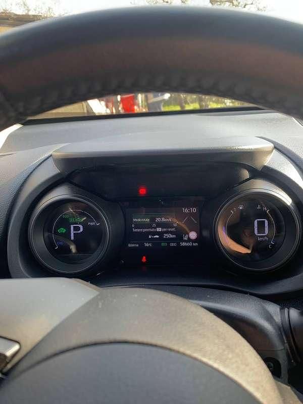 Usata Toyota Yaris Cross Active 92 CV (67 kW) 2023 SUV
