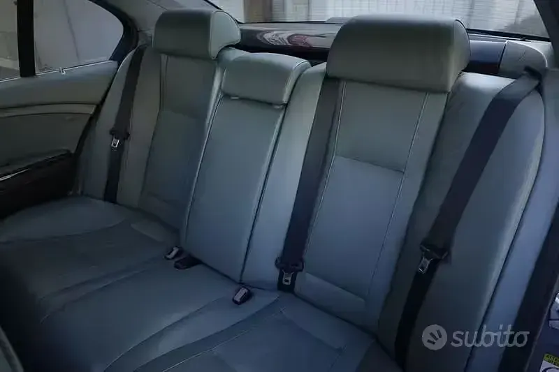 Usata BMW 745 Comfort Edition 333 CV (244 kW) 2001 Grigio Berlina