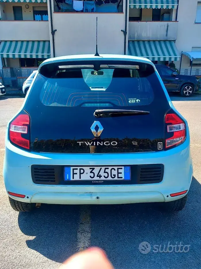 Usata Renault Twingo SE 69 CV (50 kW) 2018 Bluazzurro Utilitaria