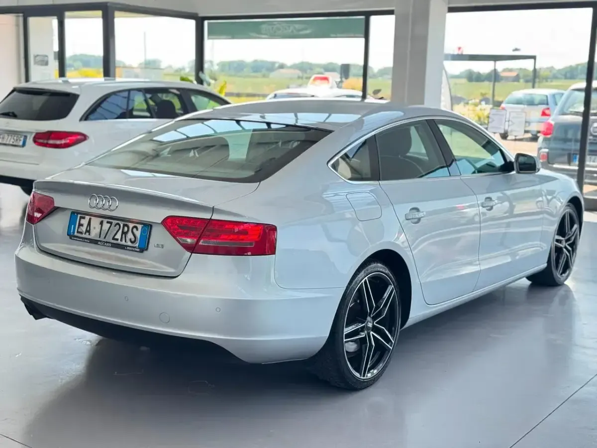 Usata Audi A5 Advanced 170 CV (125 kW) 2010 Argento Coupé