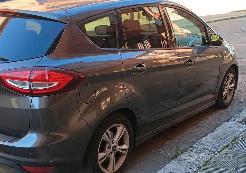 Usata Ford C-MAX 120 CV (88 kW) 2016 Monovolume