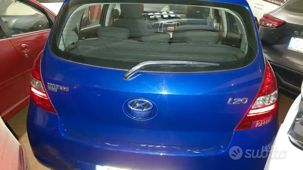 Usata Hyundai i20 Edition 78 CV (57 kW) 2011 Bluazzurro Utilitaria