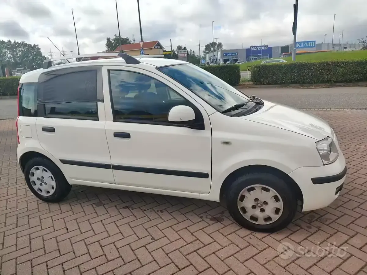 Usata Fiat Panda 75 CV (55 kW) 2012 Bianco Utilitaria