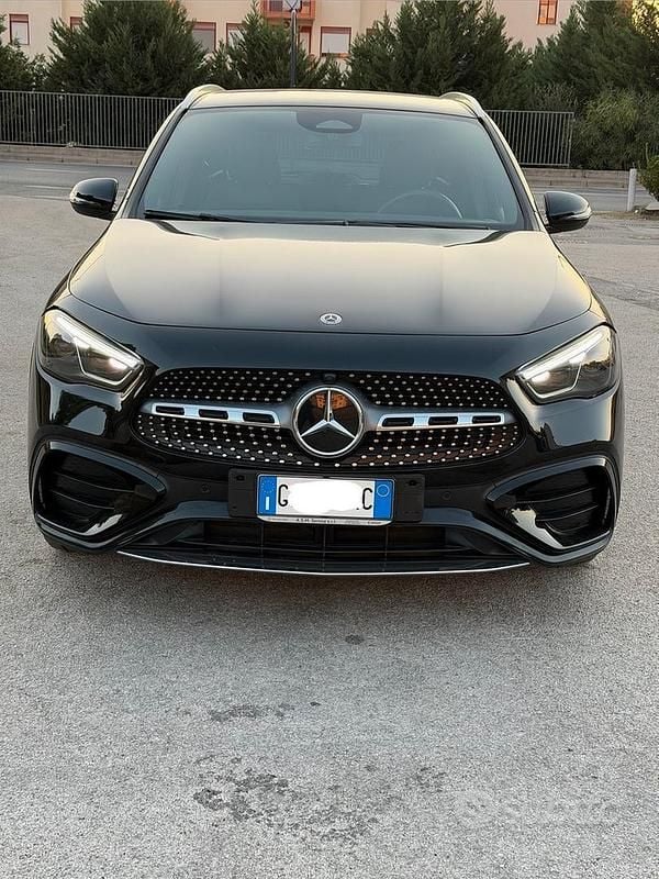Usata Mercedes GLA200 2023 Nero SUV