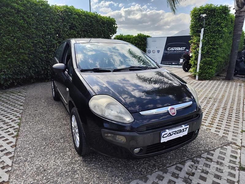 Usata Fiat Punto Evo Active 77 CV (56 kW) 2010 Nero Utilitaria