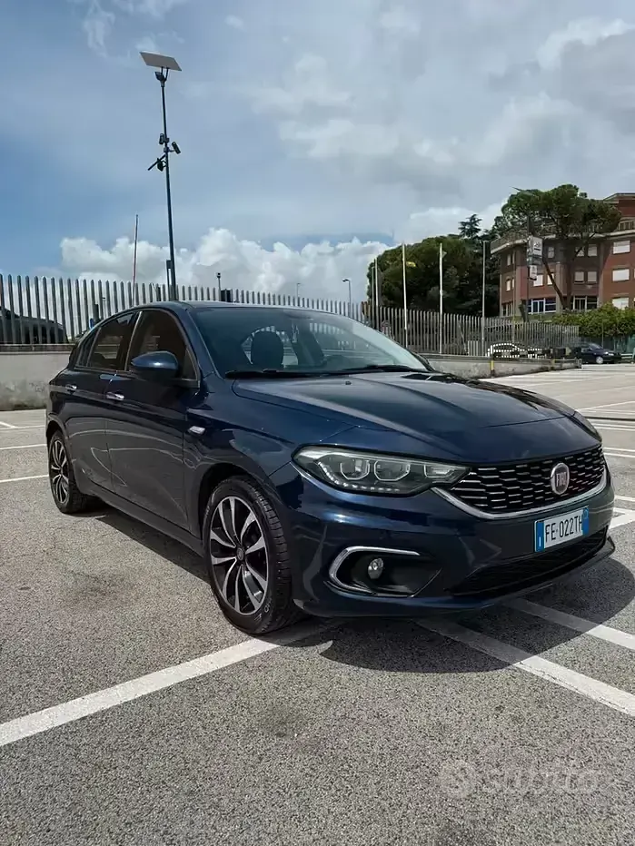 Usata Fiat Tipo 95 CV (69 kW) 2016 Berlina