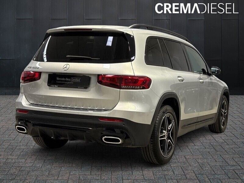 Usata Mercedes GLB180 Premium 116 CV (85 kW) 2021 Argento iridio ; SUV