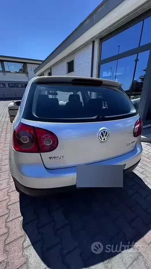 Usata VW Golf IV Sportline 140 CV (102 kW) 2005 Grigio Berlina