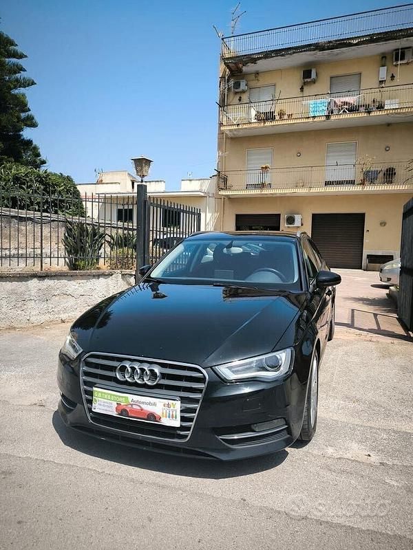 Nero Usata 2016 Audi A3 Ambition Tre volumi | 13.490 € (Super prezzo) - Immagine 1/4