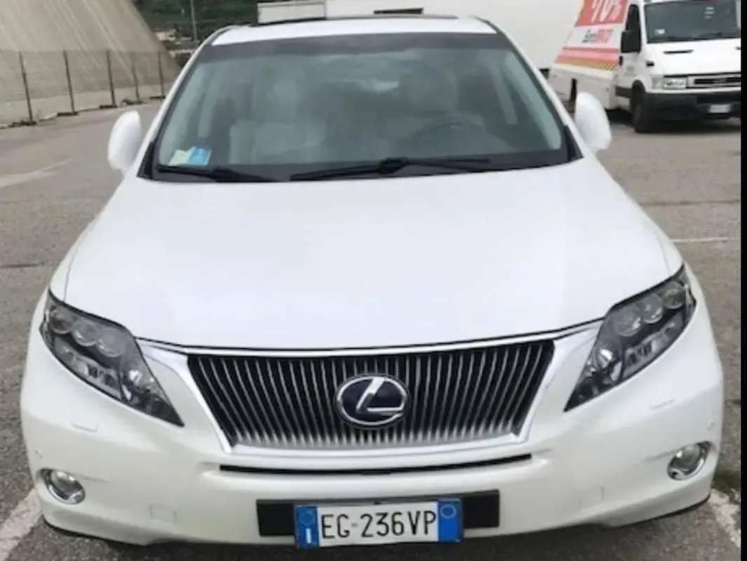 Usata Lexus RX450h Luxury Line 249 CV (183 kW) 2011 Bianco SUV