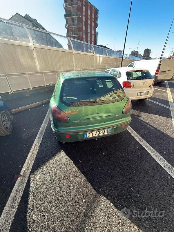 Usata Fiat Bravo 101 CV (74 kW) 2001 Verde Utilitaria