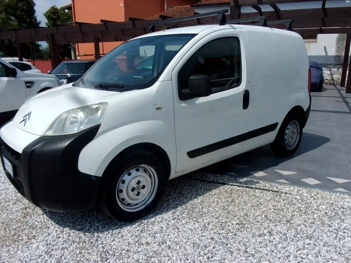 Usata Citroën Nemo 75 CV (55 kW) 2012 Bianco Monovolume