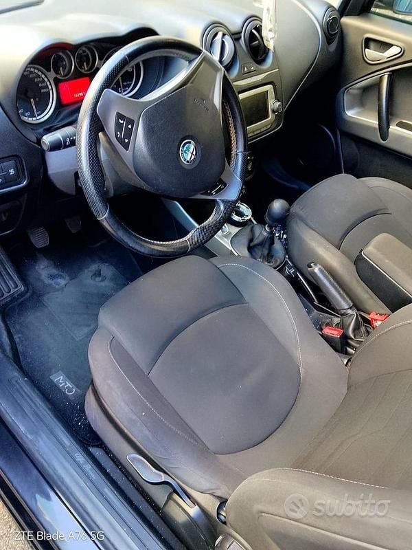 Usata Alfa Romeo MiTo 85 CV (62 kW) 2015 Nero Utilitaria
