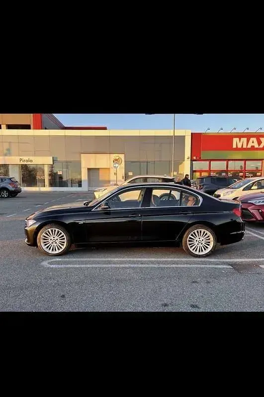 Usata BMW 320 184 CV (135 kW) 2012 Berlina