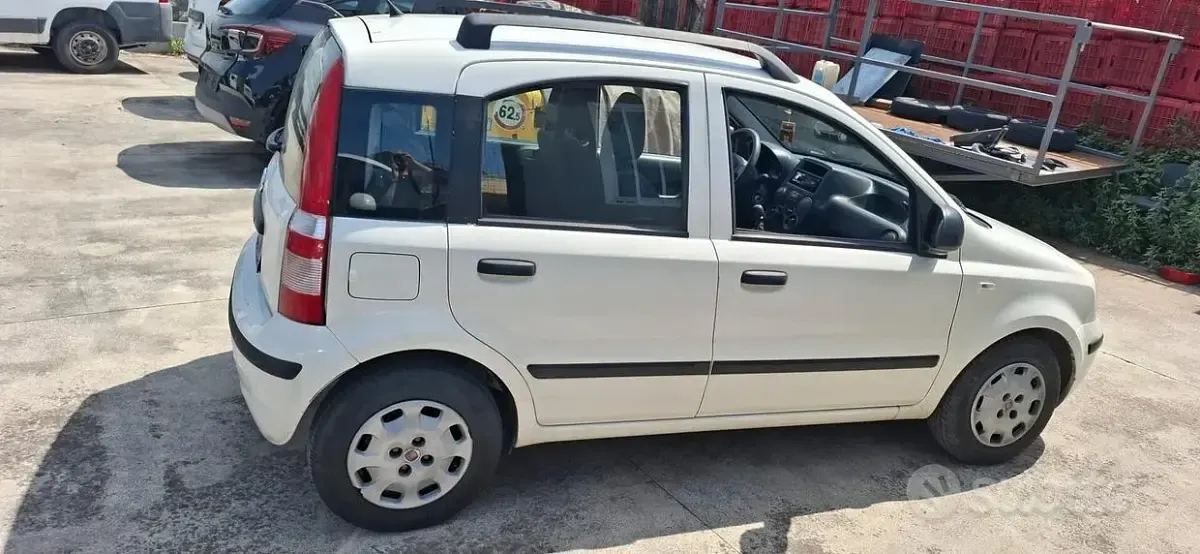 Usata Fiat Panda Dynamic 60 CV (44 kW) 2012 Bianco Utilitaria