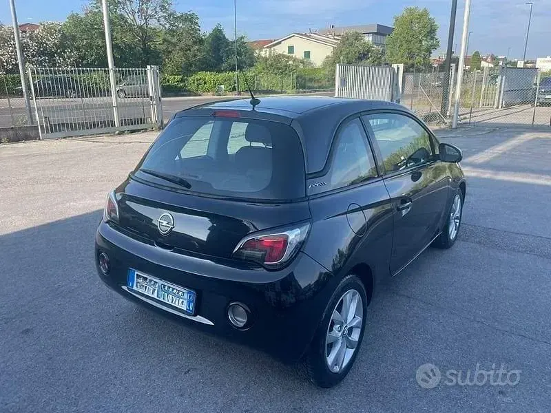 Usata Opel Adam Unlimited 87 CV (63 kW) 2016 Nero Utilitaria