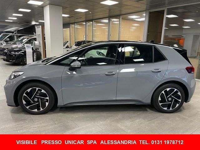 Usata VW ID.3 Pro Performance 176 kW (240 CV) 2023 Grigio Utilitaria