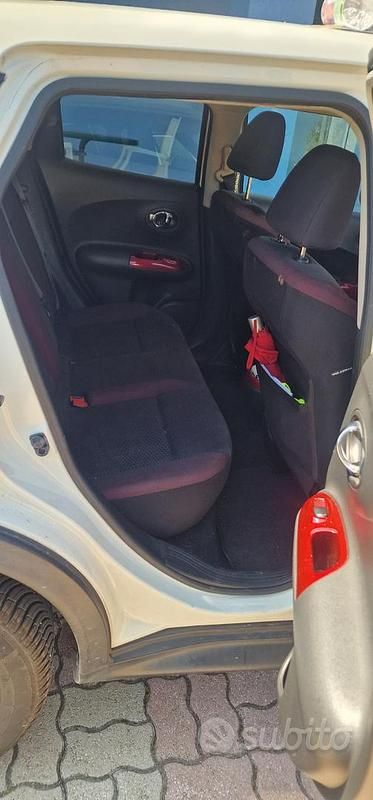 Usata Nissan Juke 110 CV (80 kW) 2012 Bianco SUV